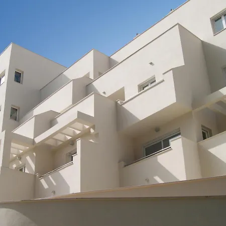 Miraflores Del Palo Apartment *